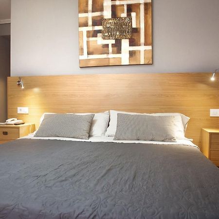Hostal Crisol A Coruña Buitenkant foto