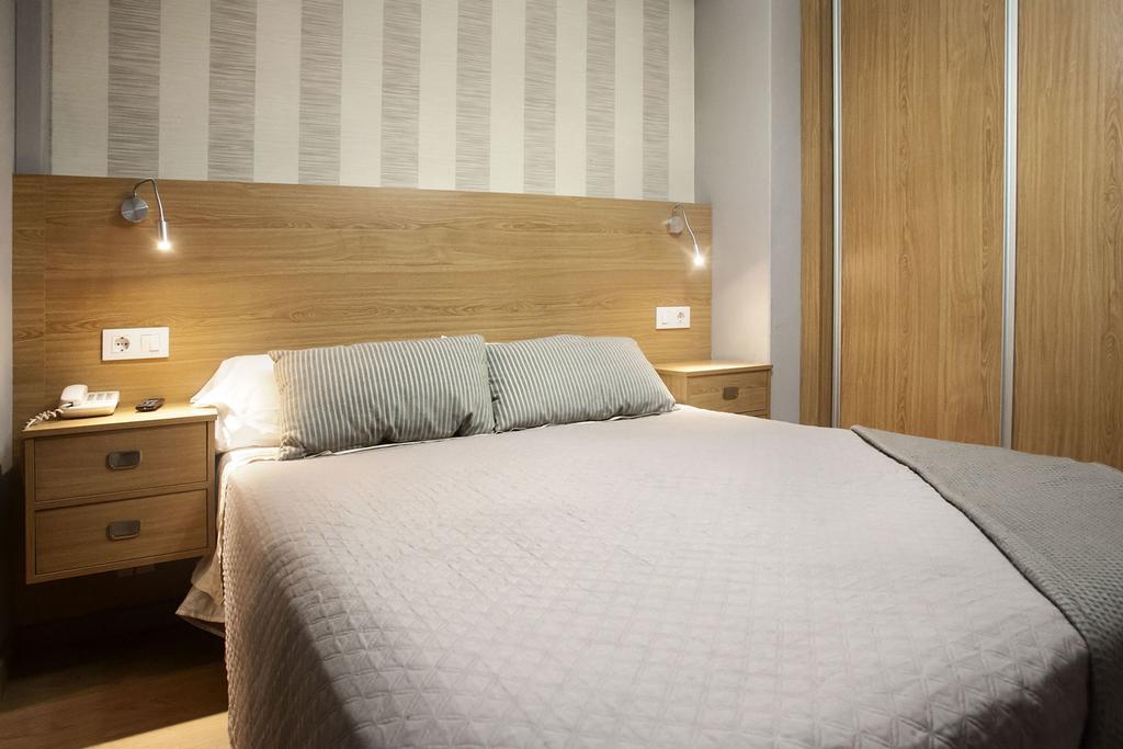 Hostal Crisol A Coruña Buitenkant foto