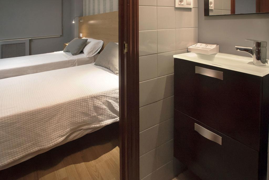 Hostal Crisol A Coruña Buitenkant foto
